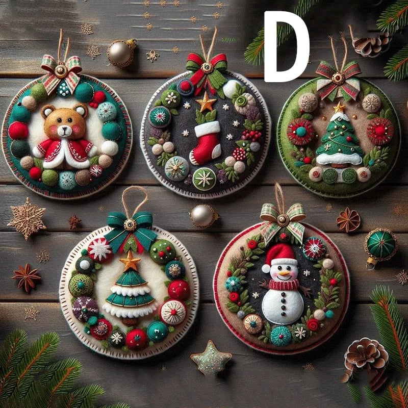 Feltique - Christmas Ornament Kit - Easy Handmade Décor for Any Home