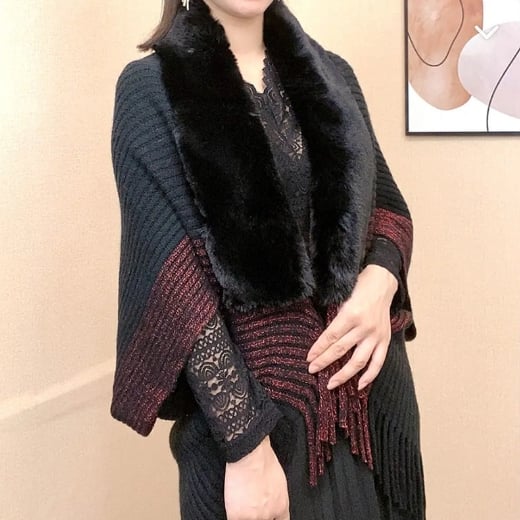 Knitted Fringed Fur-Neck Shawl marnetic