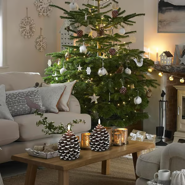 GlowCone – Flameless Pinecone Candle Set