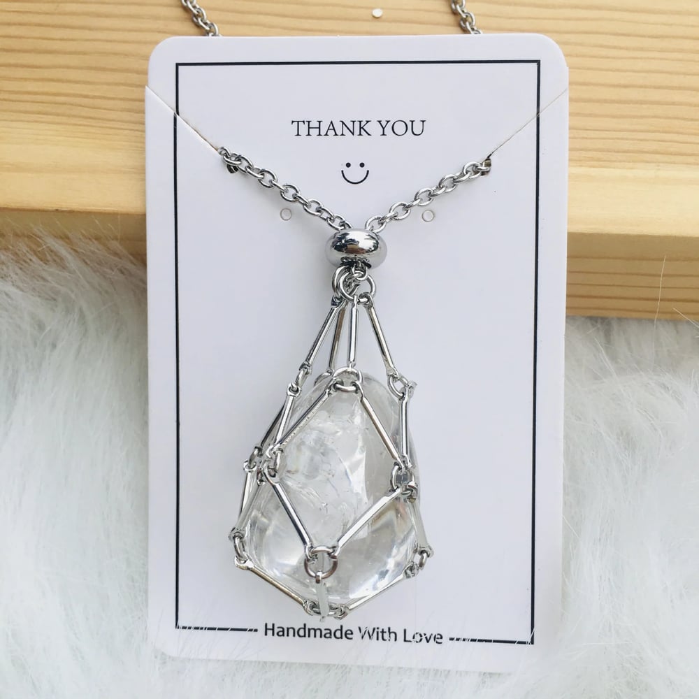 CrystalNest – Handmade Stone Holder Necklace
