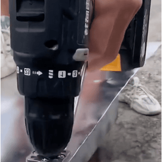 TitanTrim - High-Speed Metal Cutter