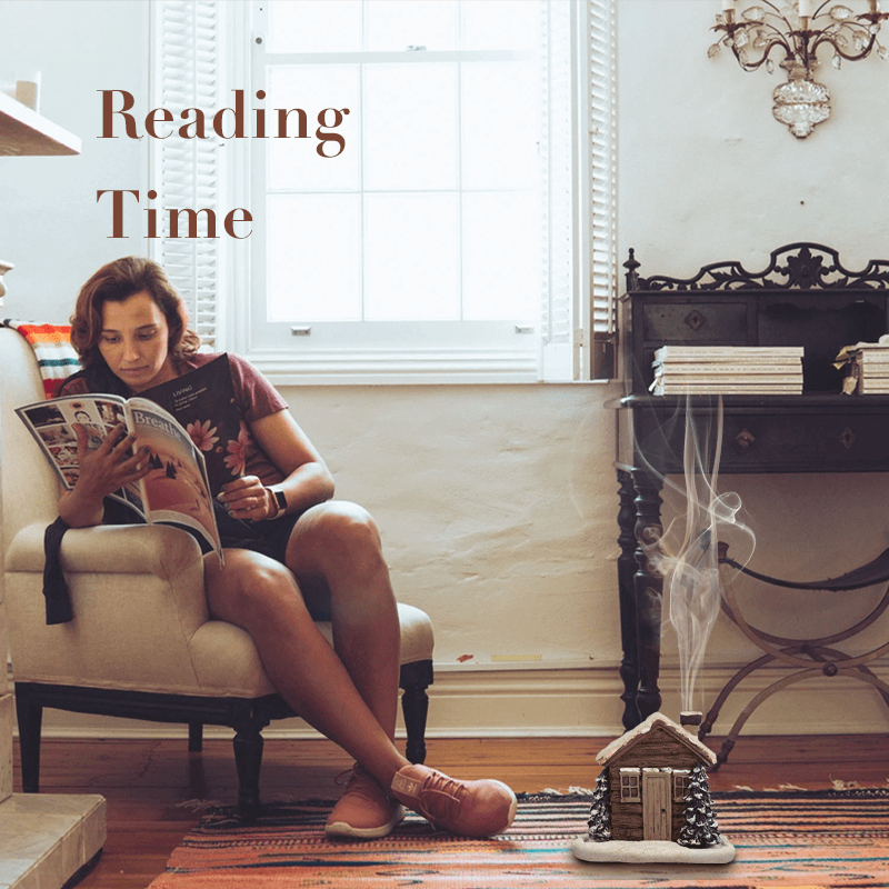 Snowy Pines Aroma Lodge - A Festive Escape in Every Breath