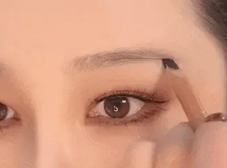 NaturalEdge - Long-Lasting Brow Pencil