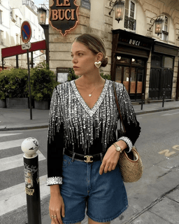 FlowWear - Casual V-Neck Blouse