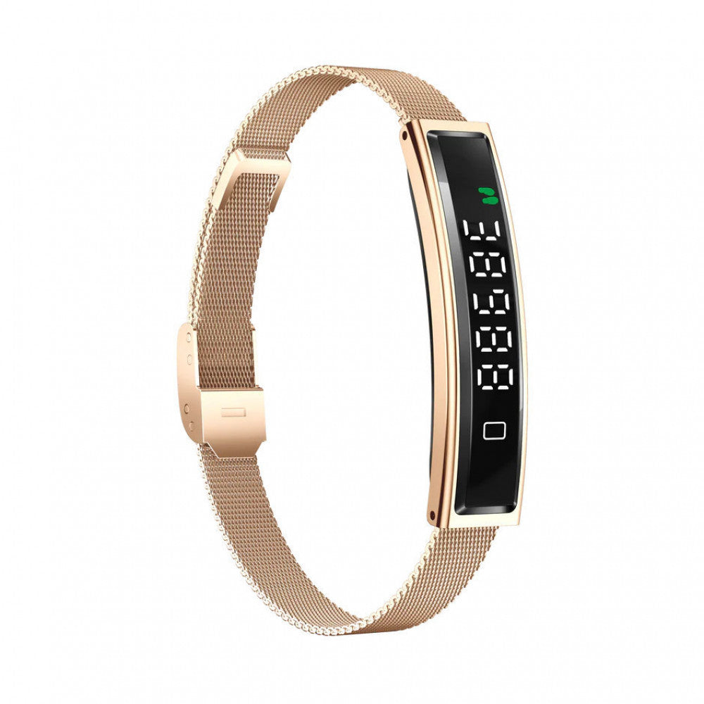 FitPulse – Smart Fitness Tracker Bracelet