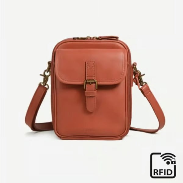 LuxeLoom – Classic Leather Crossbody Bag