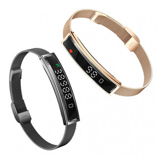 FitPulse – Smart Fitness Tracker Bracelet
