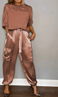 LuxeSilk – Half-Sleeve Satin Set
