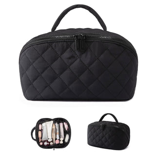 LuxeCase – Stylish Cosmetic Travel Organizer