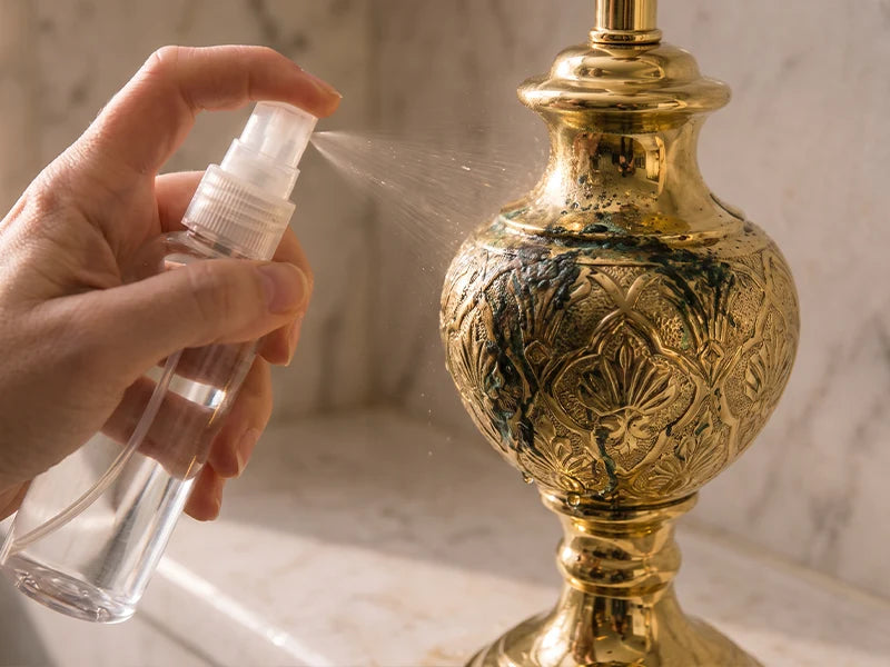 BrassGlow – Instant Brass Shine Restoring Spray