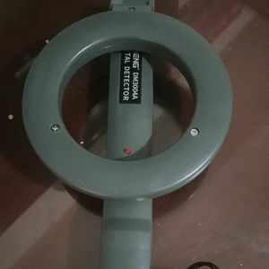 DetectPro – Ultra Sensitive Handheld Metal Detector
