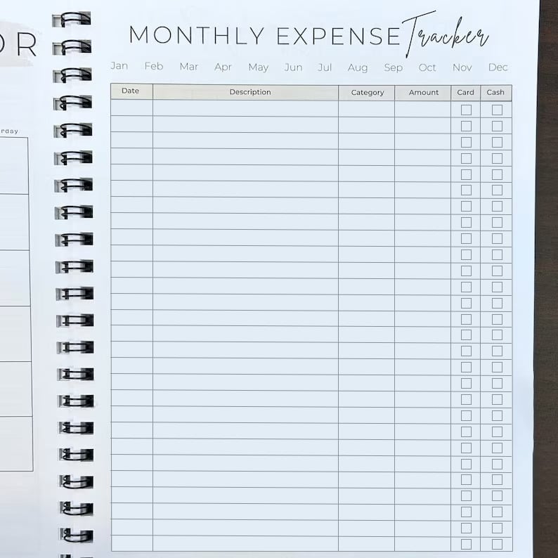 FutureFinance - 2025 Smart Budget Planner NoteBook
