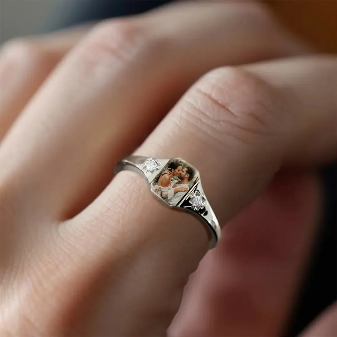HeartStone – Personalized Birthstone Ring