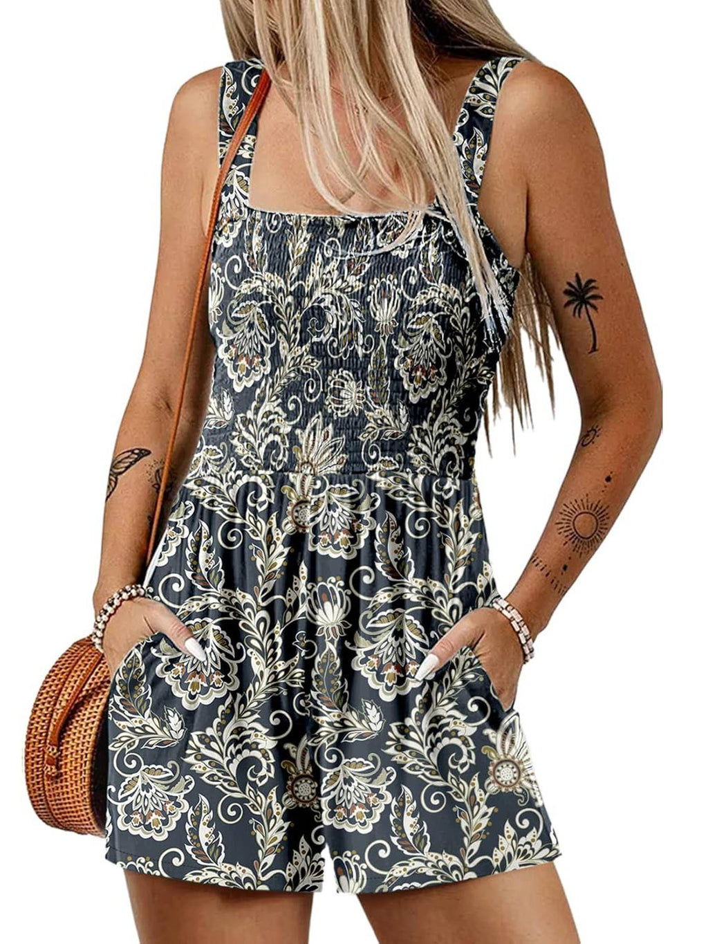 VeloraChic – Summer Square Neck Loose Casual Romper