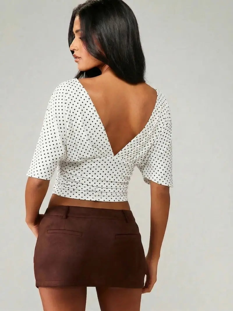 CurveLuxe – Waist-Cinching Bodycon T-Shirt