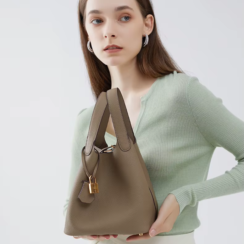 BellaTrend - Leather Bucket Handbag