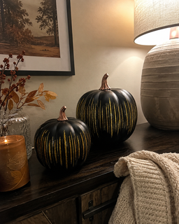 GlowHaven – Decorative Twinkling Glass Pumpkin Light