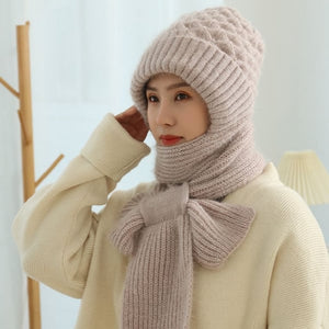 LunaWrap - Elegant Knitted Hooded Scarf