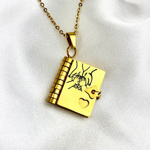LovePages – Keepsake Book Pendant