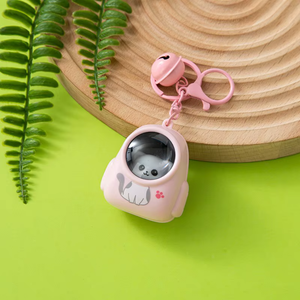 StarLite – LED Astronaut Keychain