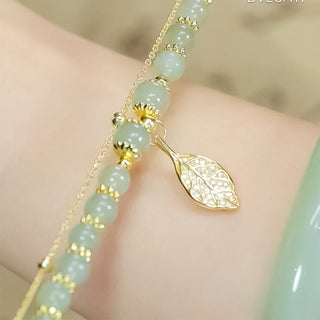 LeafLuxe – Hetian Jade Bracelet