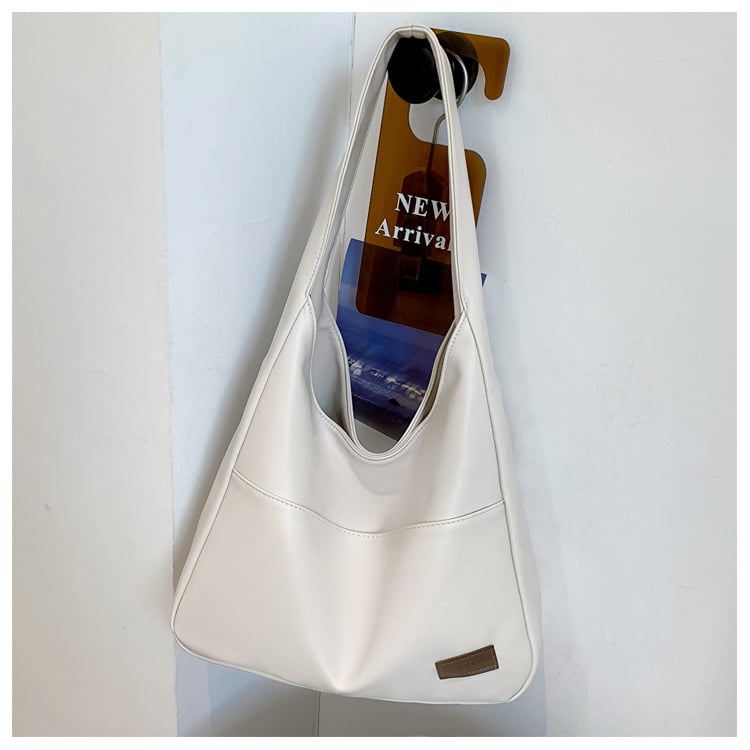 NovaTote – Minimal Leather Bag
