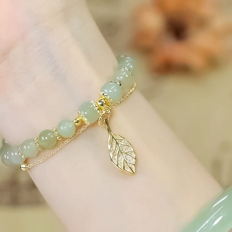 LeafLuxe – Hetian Jade Bracelet