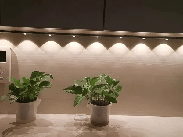 SensaRay - Elegant Motion-Activated Light Bar