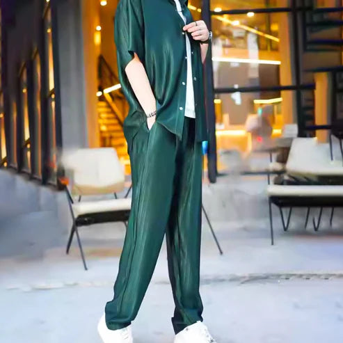 LuxeGloss – Men’s Luxury Casual Suit