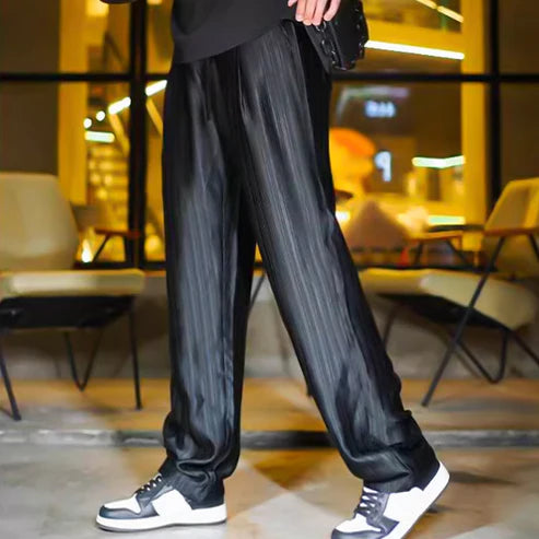 LuxeGloss – Men’s Luxury Casual Suit