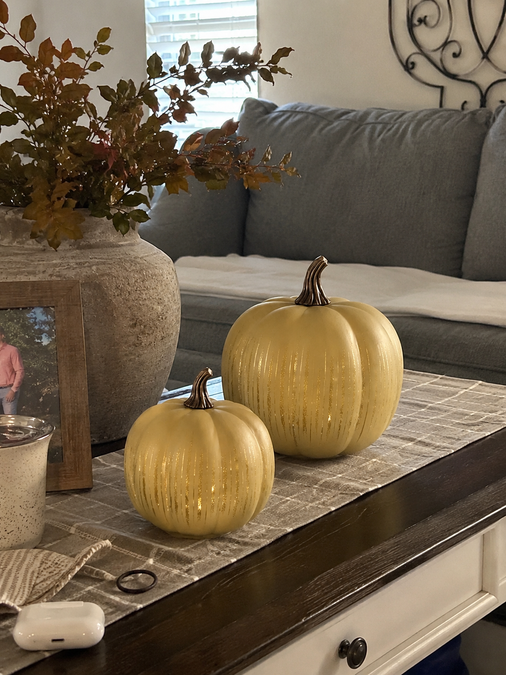 GlowHaven – Decorative Twinkling Glass Pumpkin Light