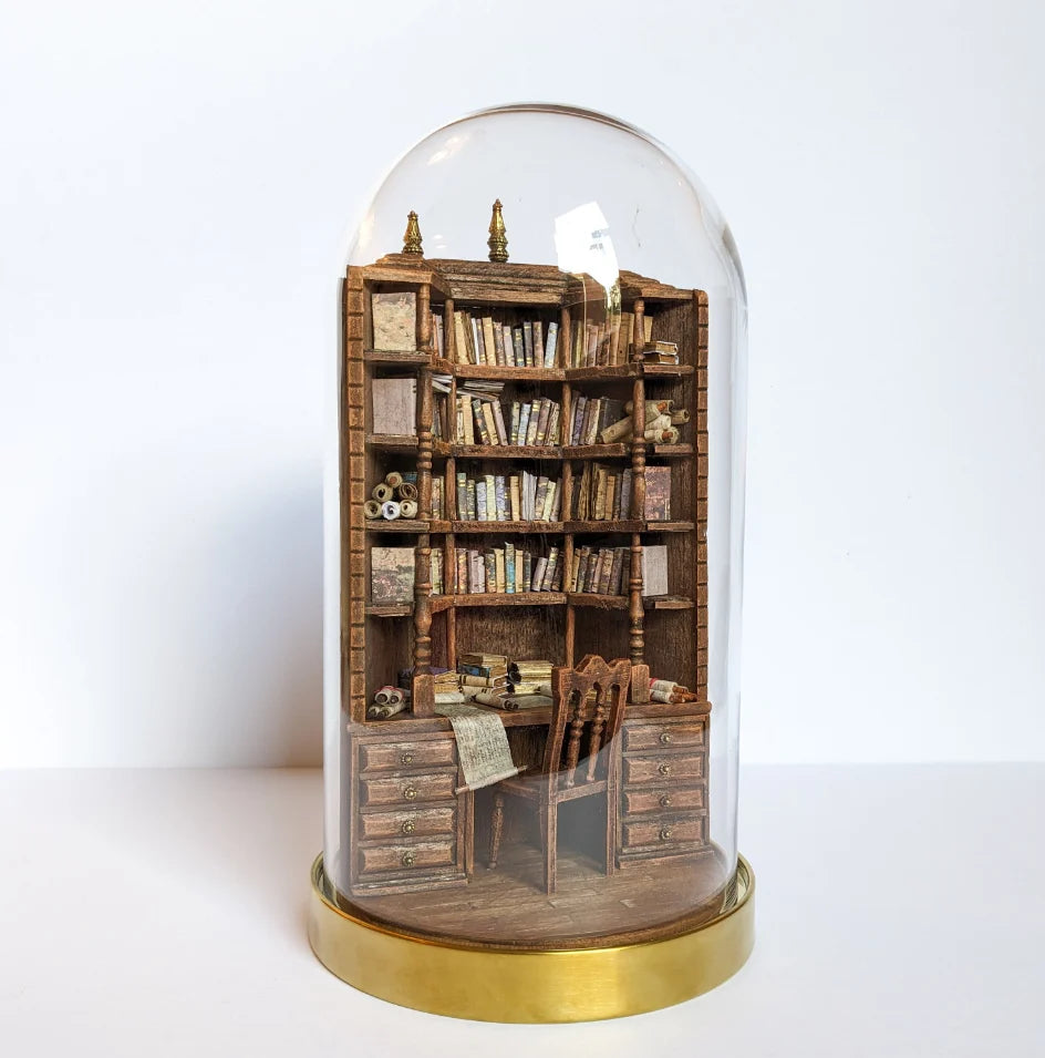 Bay Bookcase Miniature Edition marnetic