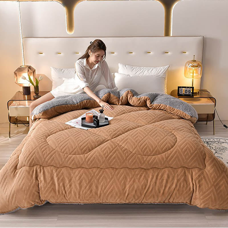WarmHaven – Quilted Sherpa Winter Blanket