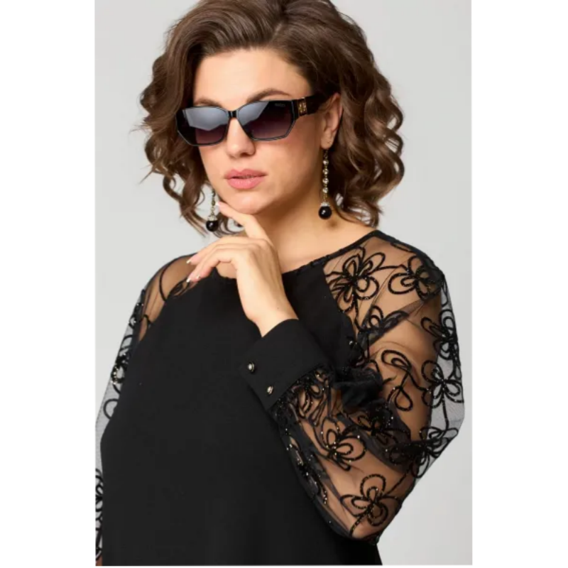 LuxeStitch – Stylish Patchwork Long Sleeve Dress