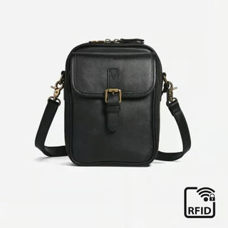 LuxeLoom – Classic Leather Crossbody Bag