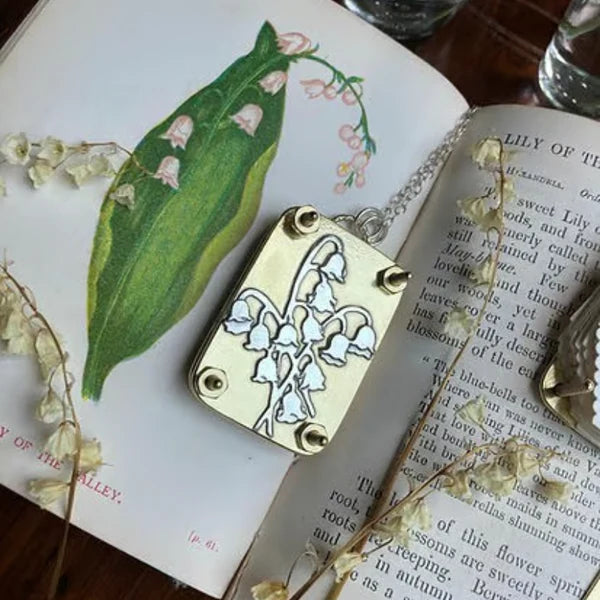 BloomLock - Handmade Portable Flower Press