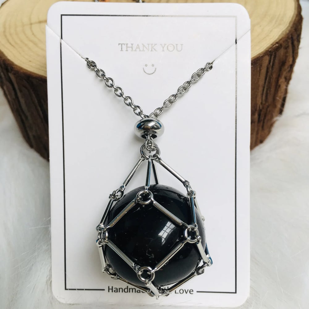 CrystalNest – Handmade Stone Holder Necklace