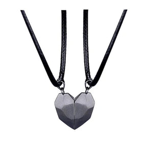 BondHeart - Magnetic Love Pendants for Couples
