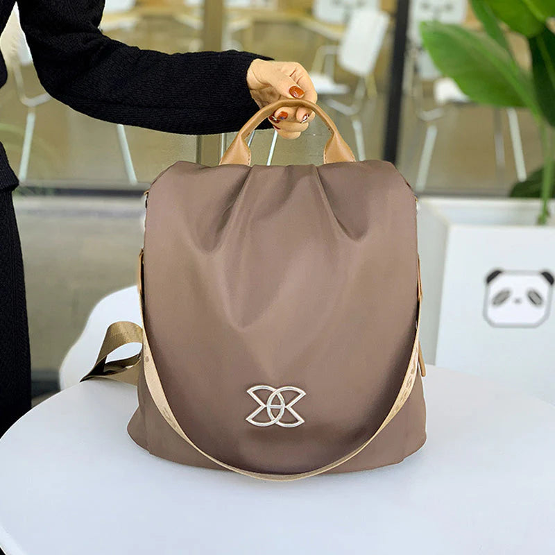 UrbanVault – Smart Security Travel Bag