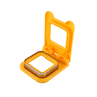 CrustAway – Easy Sandwich Cutter & Sealer