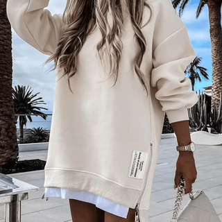 SlitGlow | Relaxed Elegance, Adjustable Comfort
