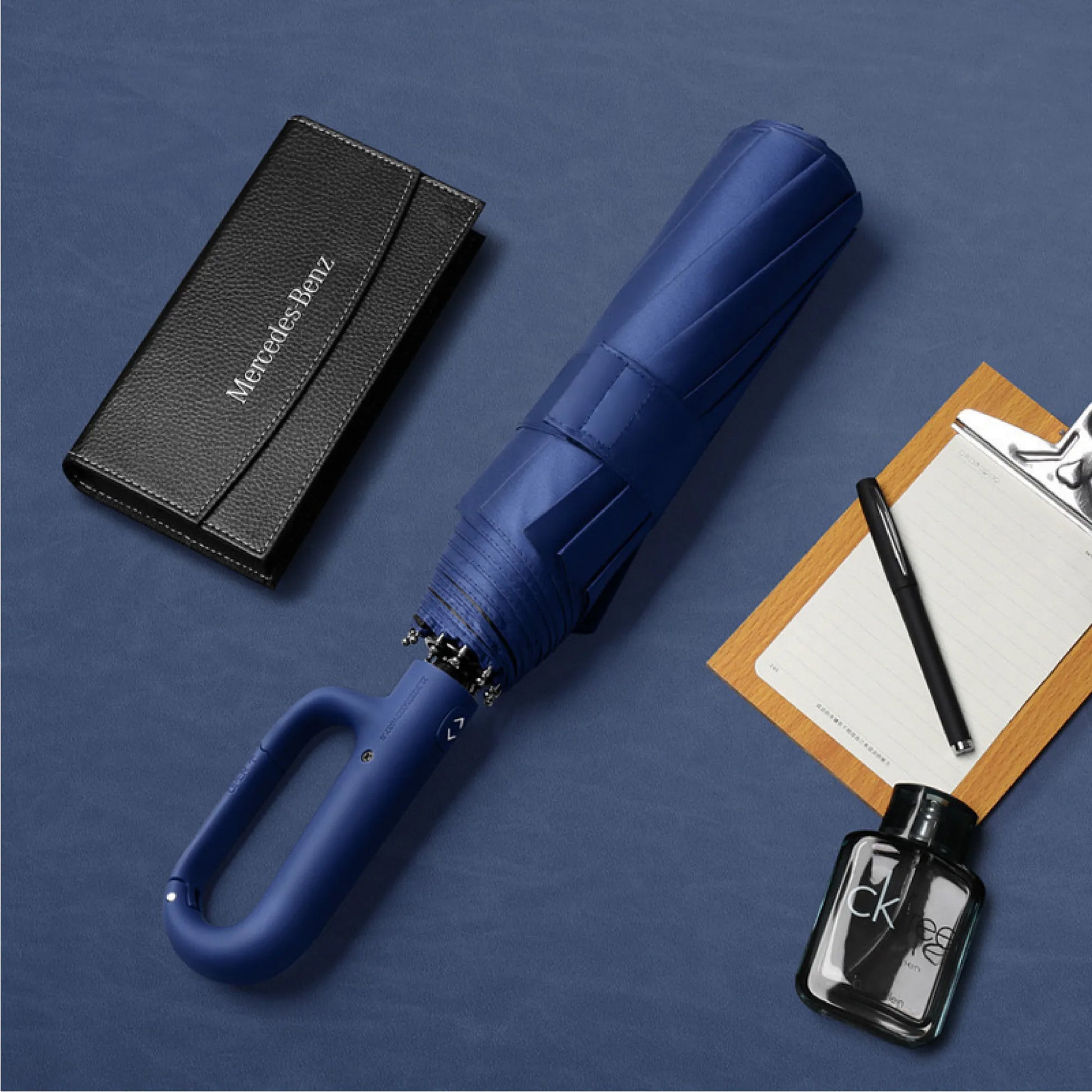 RainGuard - AutoHook Compact Umbrella