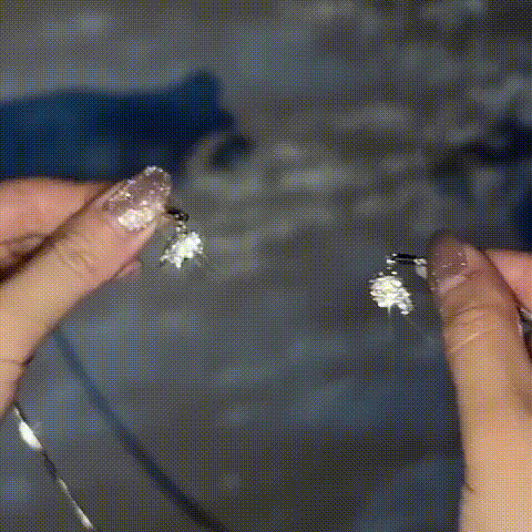 HeartLink - Magnetic Love Necklace