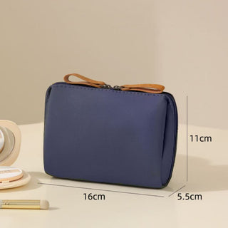 BeautyVault – Compact Large Capacity Makeup Bag