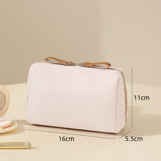 BeautyVault – Compact Large Capacity Makeup Bag