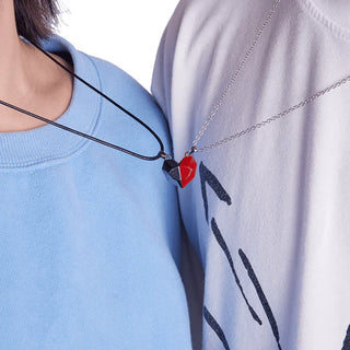 BondHeart - Magnetic Love Pendants for Couples