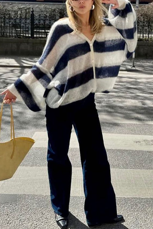 VibeLayer - Y2K Stripe Sweater