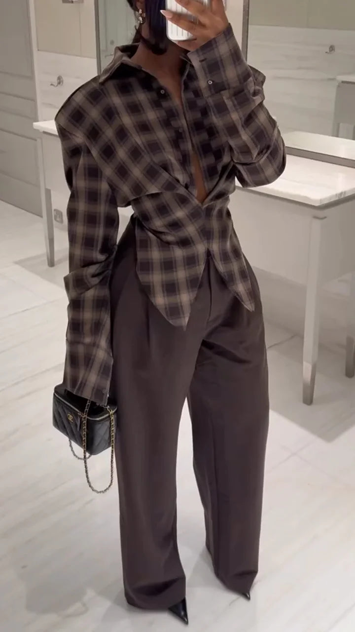 AmberElegance - Stylish Fall Suit for Women
