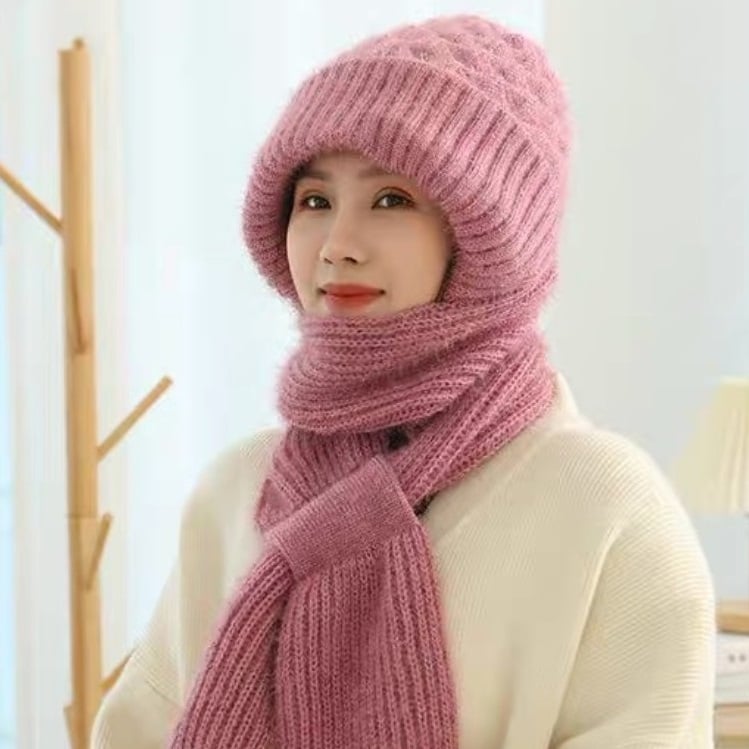 LunaWrap - Elegant Knitted Hooded Scarf