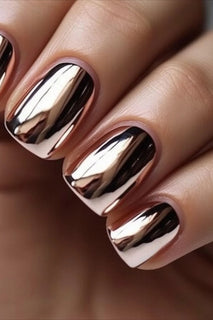 MirrorGlow Metallic Nail Polish marnetic